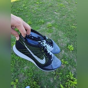 Mens nike flyknit racer 2016